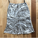 幾何学柄のANAYIのスカートの写真