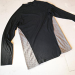 HUSKYのインナーTシャツの写真