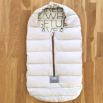 暖かい ベビー おくるみbaby cocoonの写真