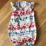 ハワイアンなベビーロンパース