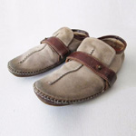 ネペンテスのドライビングシューズ