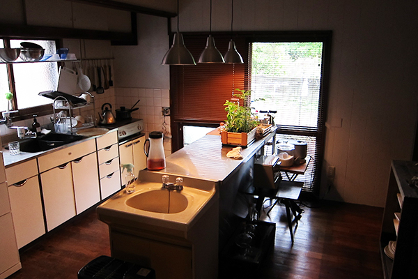 レトロで和洋折衷なキッチン